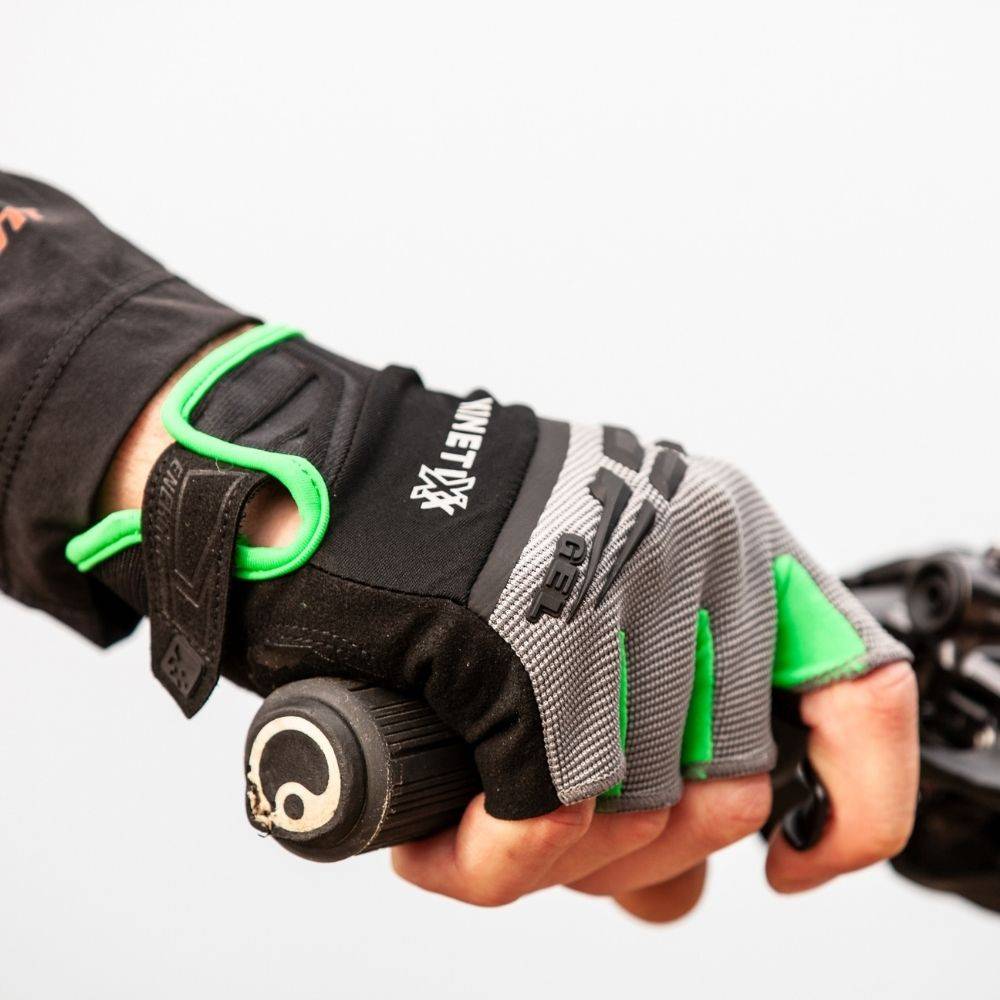Kinetixx Radhandschuh Laif mit Kevlar® Handgelenkschutz Exklusive Angebote