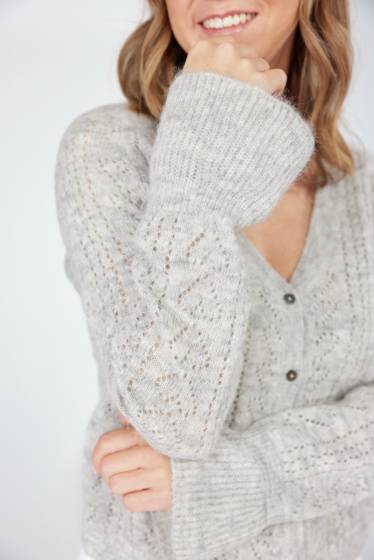 Lieblingsstück Jacke mit ausgestelltem Ärmel und Herzchen-Strick Neueste Stile
