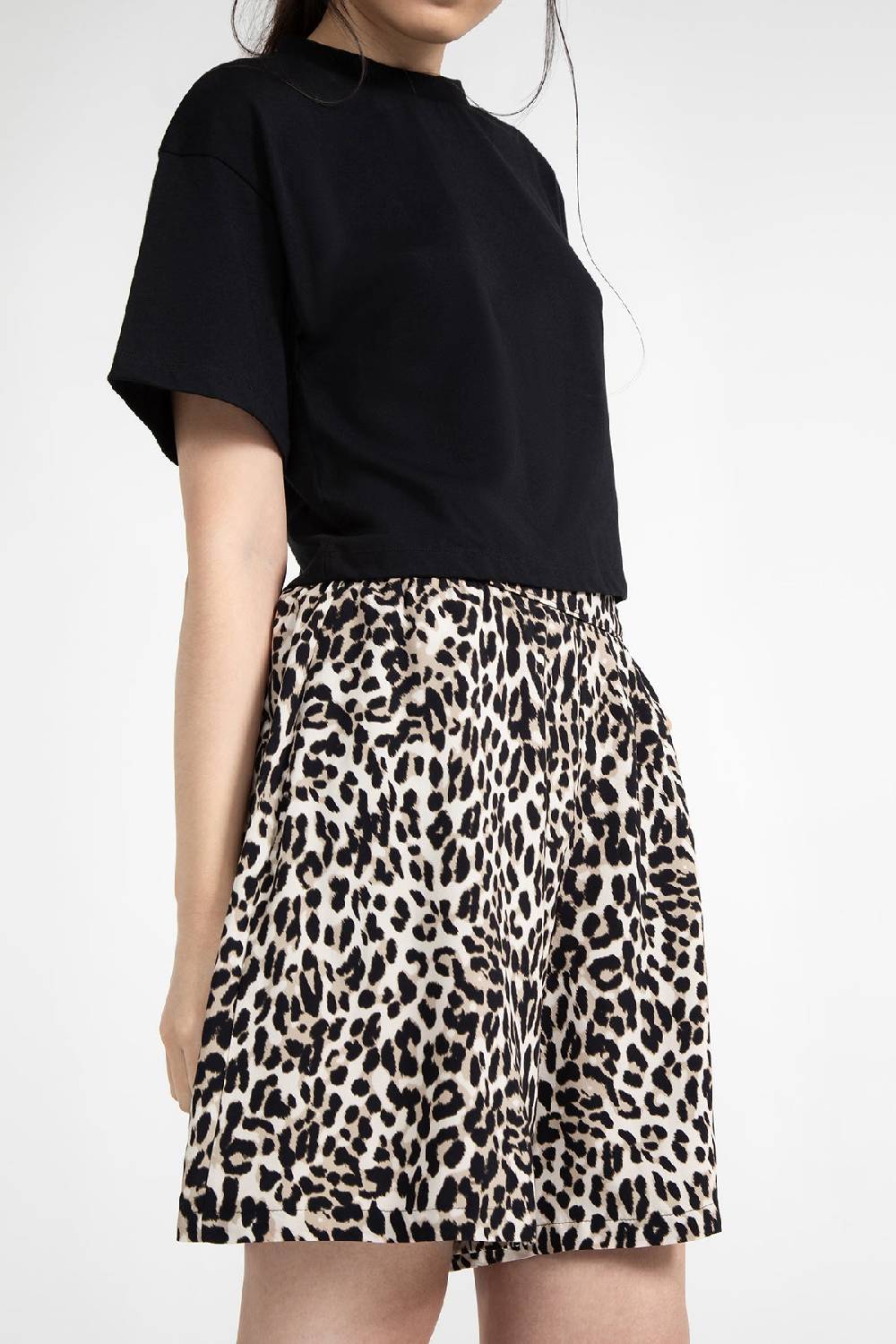 Lovjoi Shorts FELIPPA Kostenloser Versand