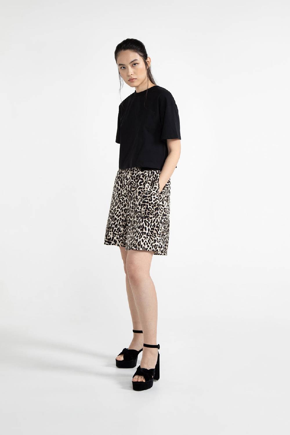 Lovjoi Shorts FELIPPA Kostenloser Versand