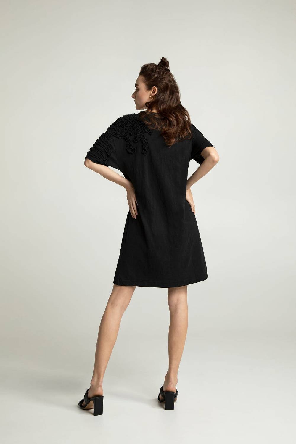 Lovjoi Dress ELOUISE 50% Rabatt mit kostenlosem Versand