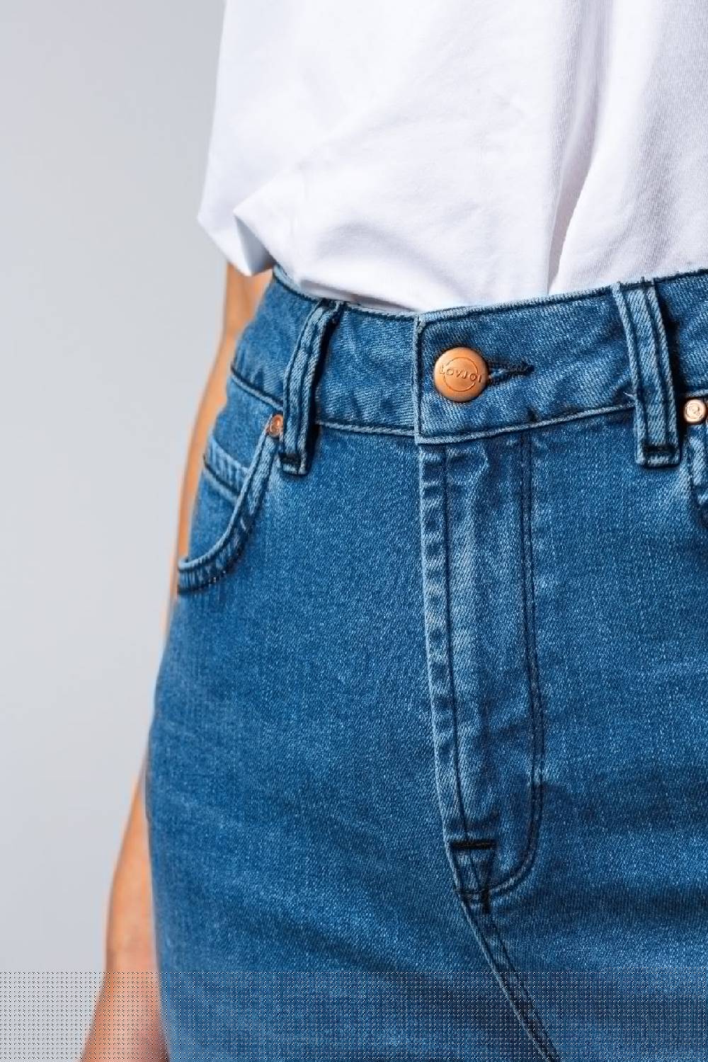 Lovjoi Mom Jeans CARPINE Blue Denim Exklusivangebot