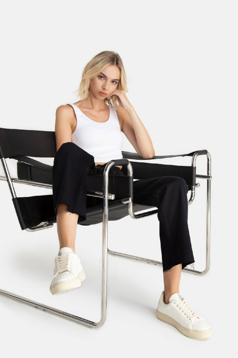 Lovjoi Straight Jeans MEDLAR Black Overdyed Saisonschlussverkauf