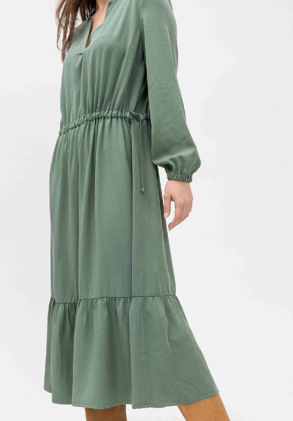 Lovjoi Midi Kleid SOLLIA Vierteljährliche Förderung