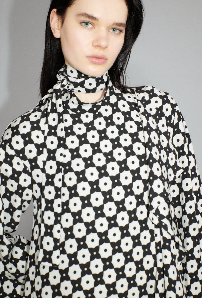 Odeeh Geometric Flowers Kleid, Black White Bis zu 50% Rabatt
