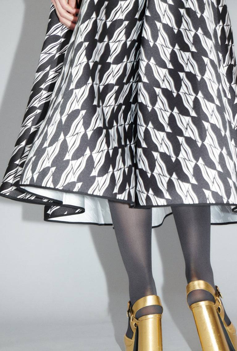 Odeeh Floating Objects Rock, Black White Black Friday Preise