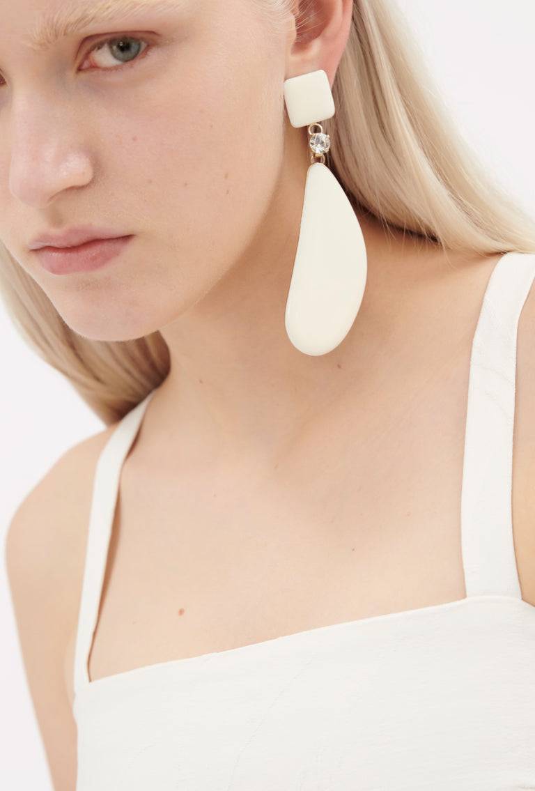 Odeeh Crinkled Duchesse Stonewashed Top, Milk Vierteljährliche Förderung