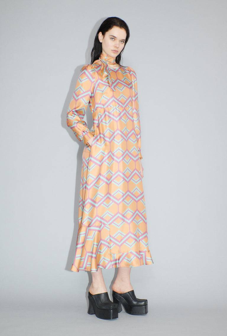 Odeeh Ribbon Zig Zag Kleid, Pale Peach Saisonschlussverkauf