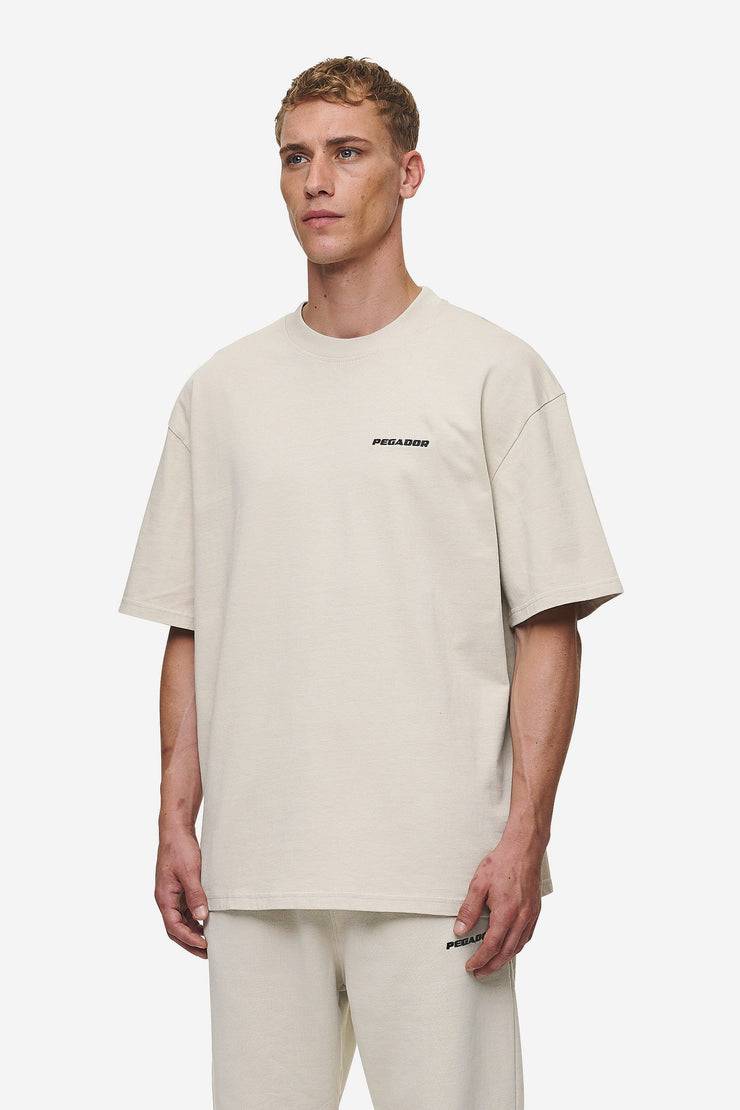 Pegador Logo Oversized Tee Washed Light Beige Letzter Tag