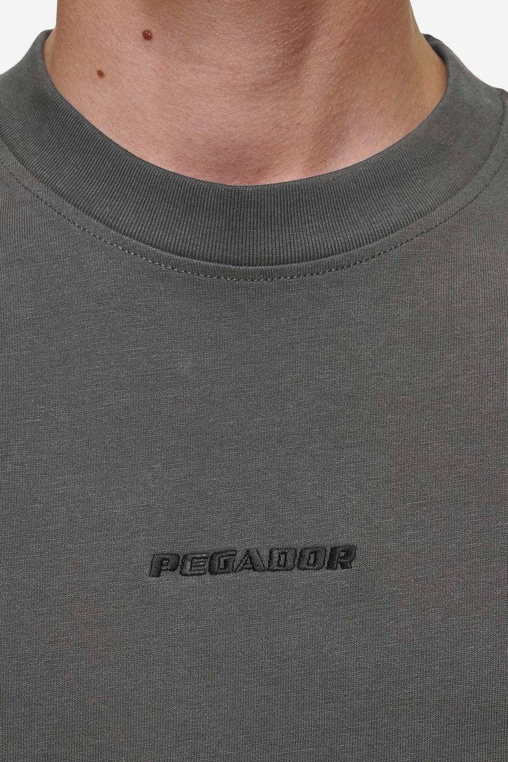 Pegador Logo Boxy Tee Washed Anthracite Vierteljährliche Förderung