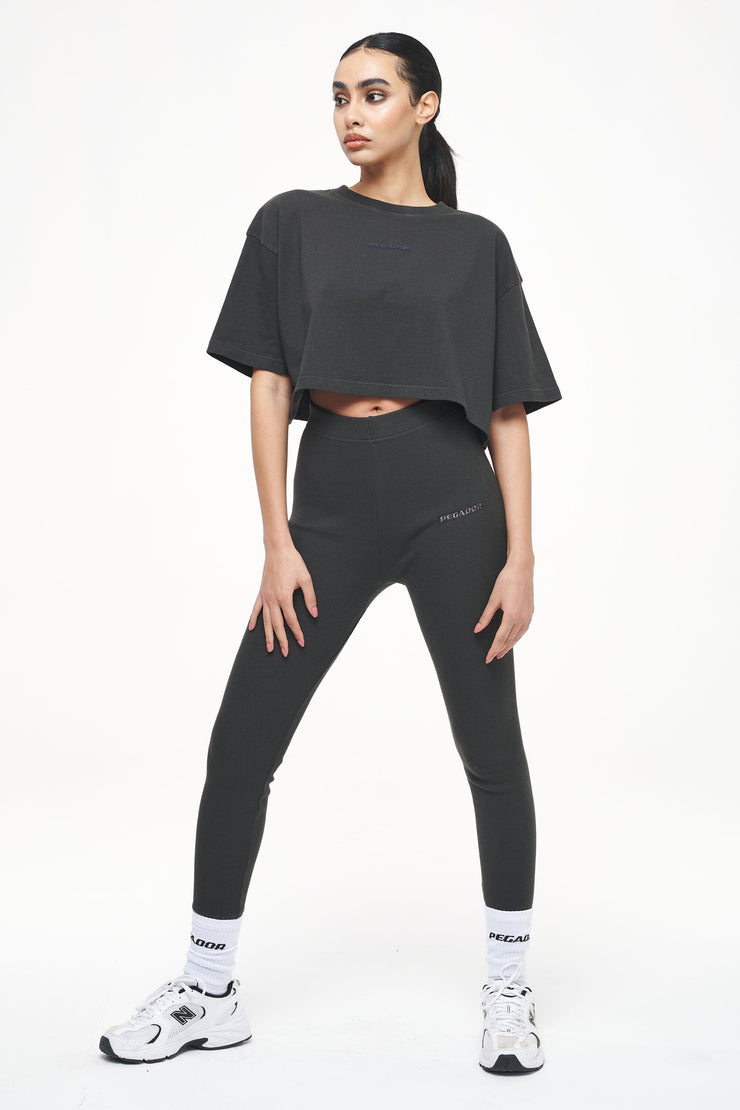 Pegador Layla Oversized Cropped Tee Vintage Washed Iron Grey Gum Neueste Mode