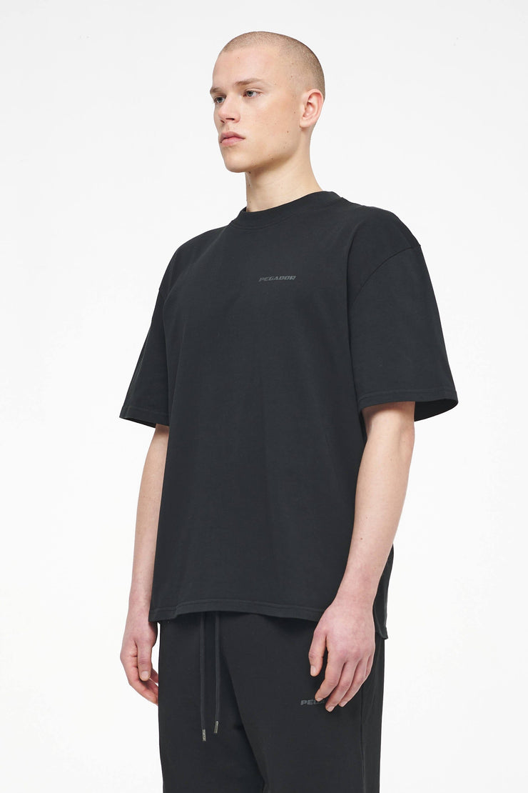 Pegador Logo Oversized Tee Vintage Washed Black Ink Gum Saisonale Angebote