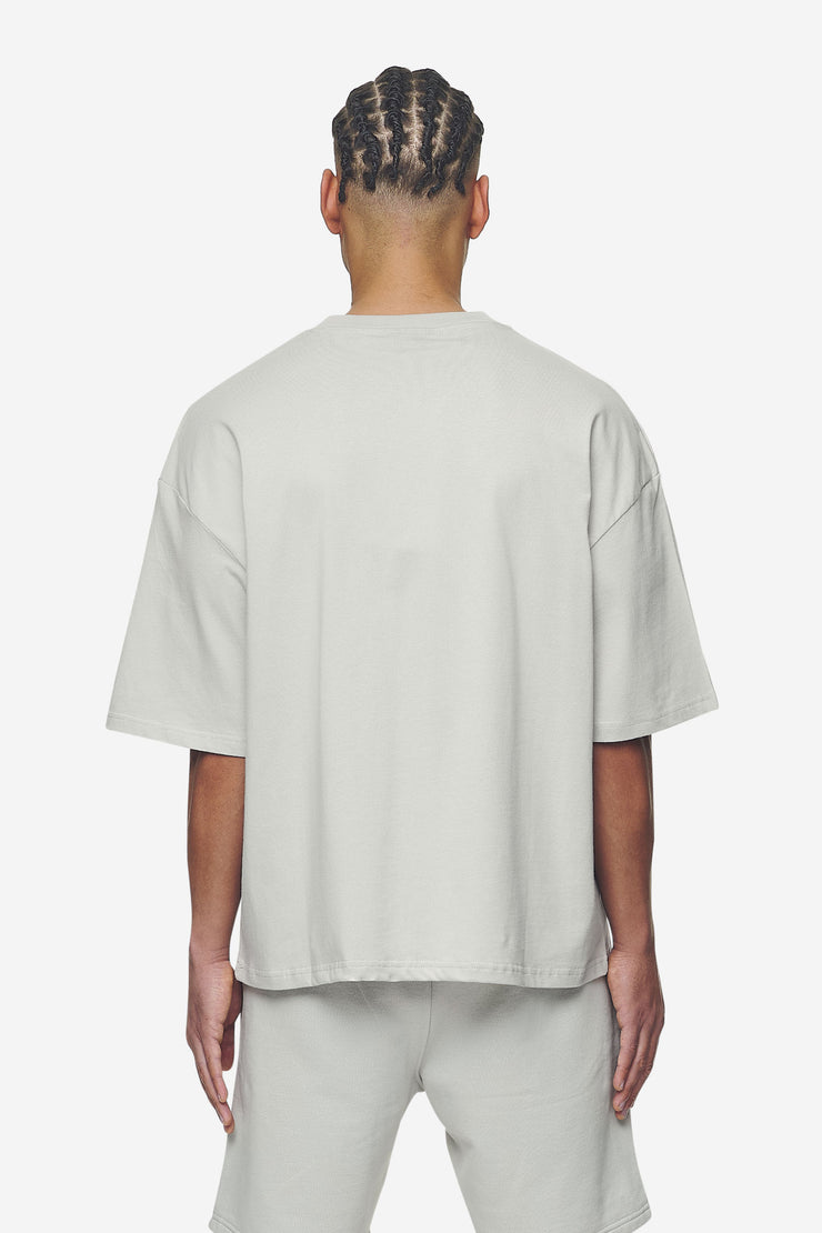 Pegador Logo Boxy Tee Washed Pearl Grey White Gum Saisonschlussverkauf
