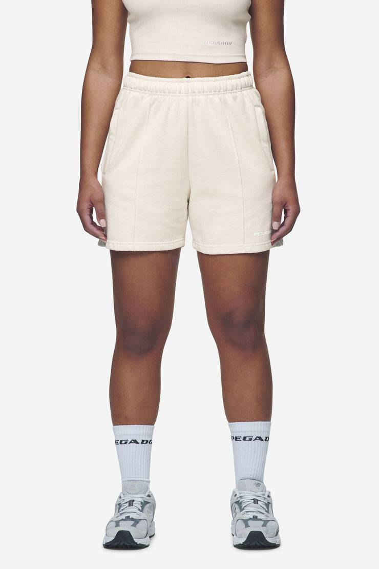 Pegador Sully High Waisted Shorts Washed Coast Sand White Gum Preisnachlass