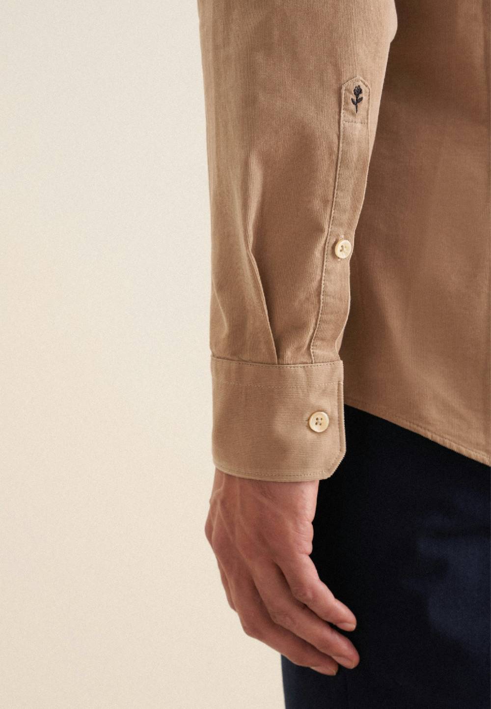 Studio Seidensticker Cord Casual Hemd in Slim mit Kentkragen Clearance-Verkauf