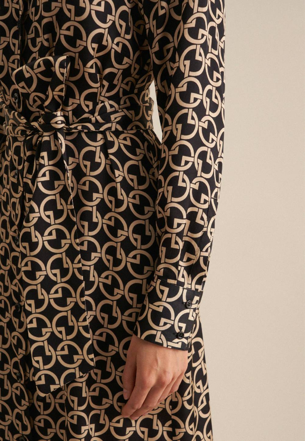 Studio Seidensticker Satin Midi Kleid Bis zu 50% Rabatt