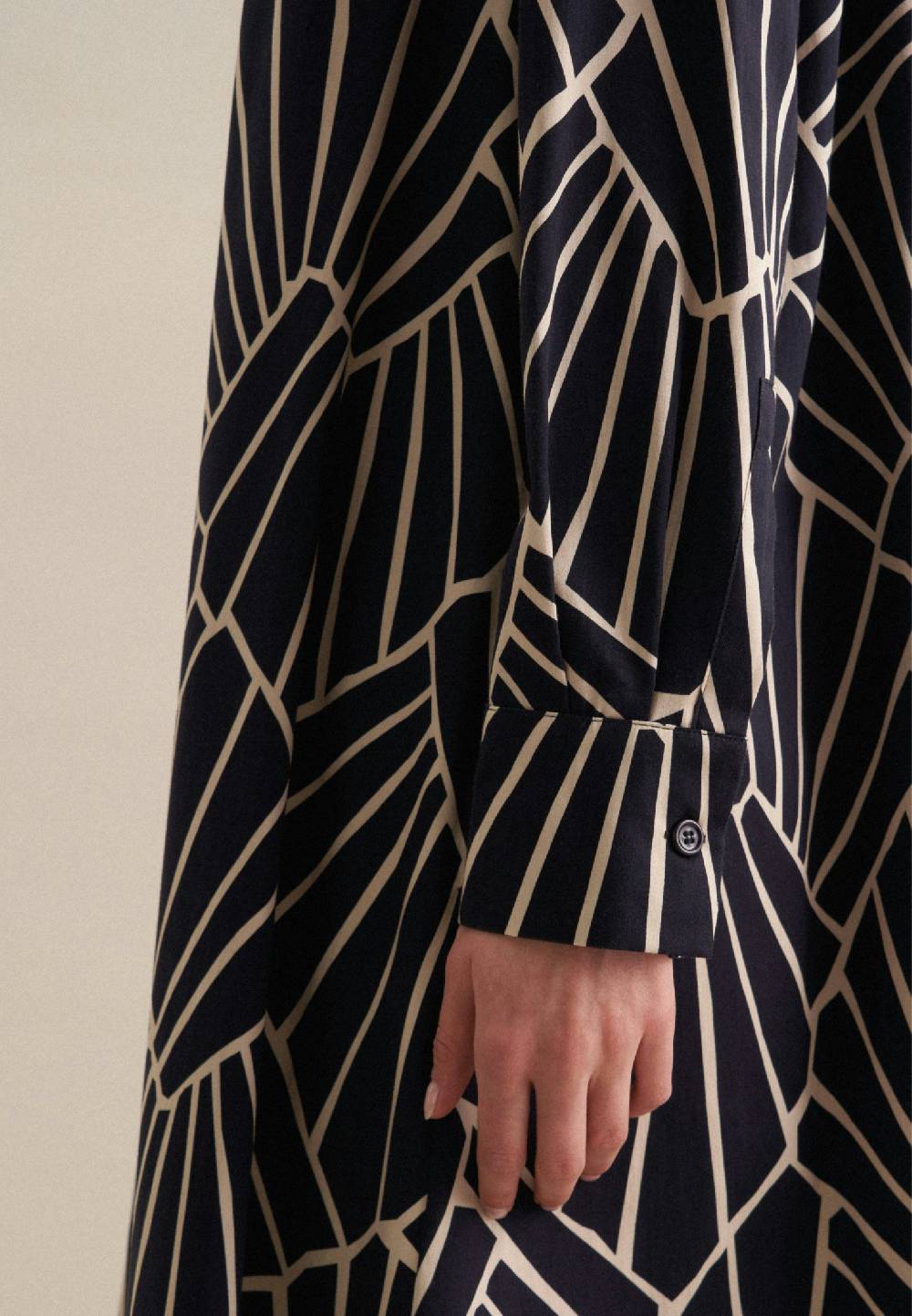 Studio Seidensticker Satin Midi Kleid Clearance-Verkauf